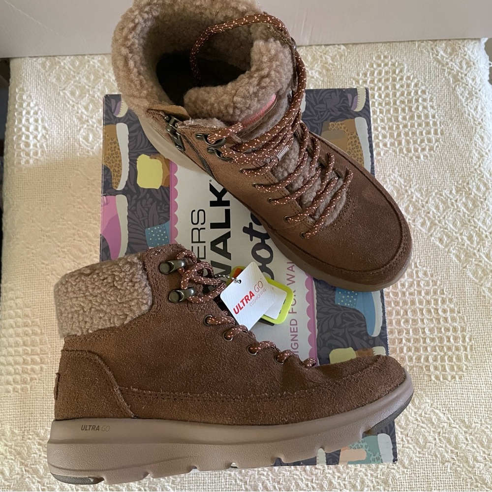 Skechers Lace up Boots Brown